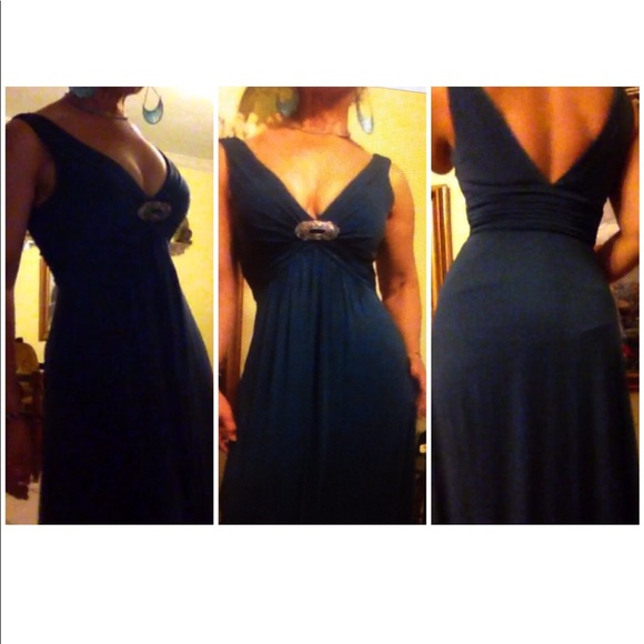 BCBGMAXAZRIA BROOCH SLEEVELESS GOWN DRESS Size 4 - Picture 3 of 8